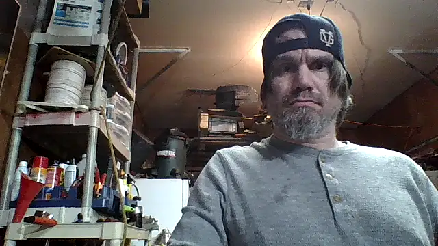 Snapshot of clitstitsandbongrips chatting on December 3, 2024, 7:22 pm clitstitsandbongrips online show from December 3, 2024, 7:22 pm