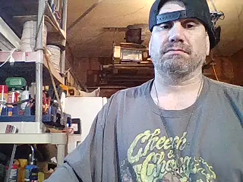 Snapshot of clitstitsandbongrips chatting on January 28, 2025, 4:08 am clitstitsandbongrips online show from January 28, 2025, 4:08 am