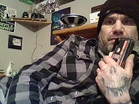 Snapshot of clitstitsandbongrips chatting on February 4, 2025, 8:49 pm clitstitsandbongrips online show from February 4, 2025, 8:49 pm