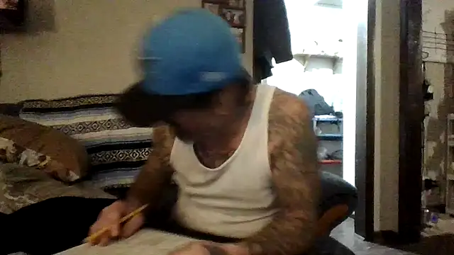 Snapshot of clitstitsandbongrips chatting on October 10, 2025, 6:45 am clitstitsandbongrips online show from October 10, 2025, 6:45 am