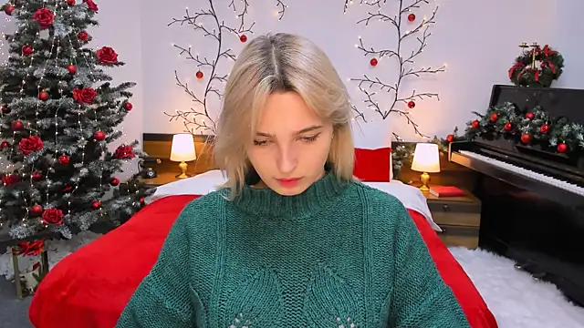 tendermeow online show from December 12, 2024, 11:25 pm