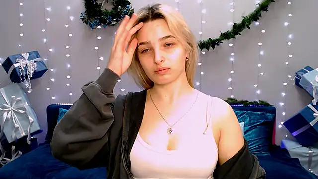 tendermeow online show from December 23, 2024, 1:13 pm