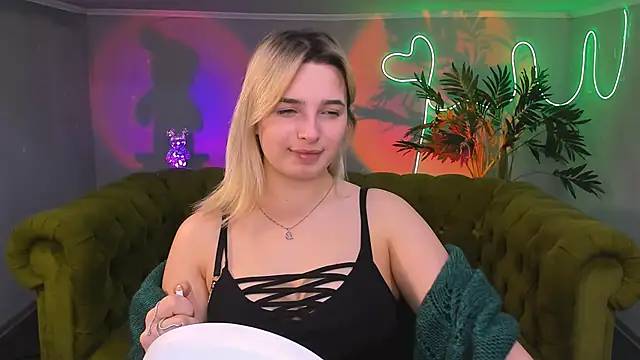 tendermeow online show from February 5, 2025, 10:30 am