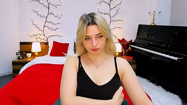 tendermeow online show from February 6, 2025, 1:32 pm