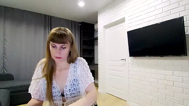 Daniella Lorente online show from November 8, 2025, 11:58 pm