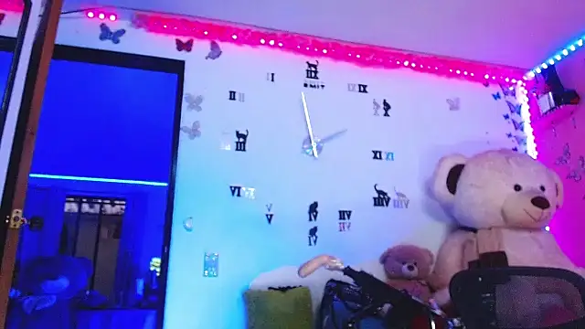 goddess BigassCock online show from April 7, 2026, 9:59 pm