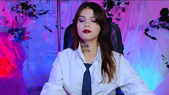 EvaThopson online show from October 31, 2025, 12:06 pm