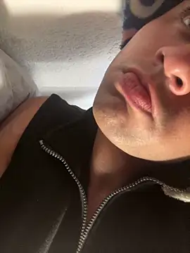 Hxnsovrgon online show from January 12, 2025, 3:25 pm