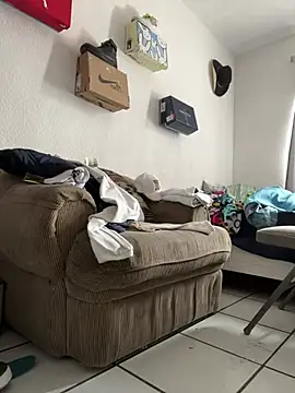 Hxnsovrgon online show from February 17, 2025, 4:31 am