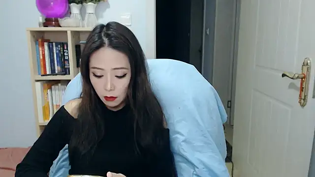 SuSushi728 online show from March 13, 2026, 4:02 pm