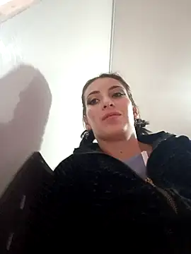 Tefannyy  online show from February 26, 2025, 9:27 pm