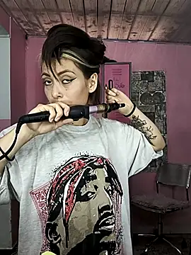 Tefannyy  online show from September 24, 2025, 3:59 pm