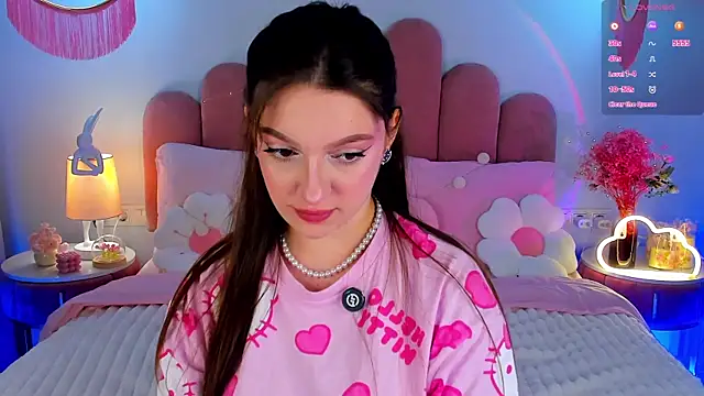 GiaCale online show from September 19, 2025, 12:17 pm