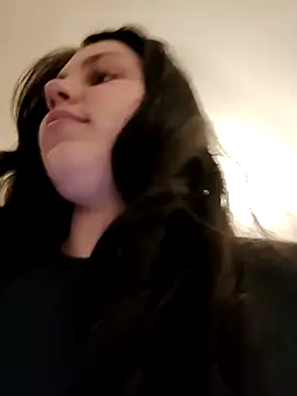 Snapshot of leeya_lee chatting on January 24, 2025, 1:45 am leeya lee online show from January 24, 2025, 1:45 am