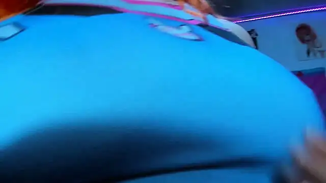 Lily stone04 online show from February 13, 2026, 6:09 am