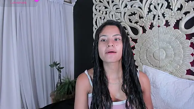 Snapshot of Mindy_sweety chatting on April 23, 2026, 12:29 pm Mindy sweety online show from April 23, 2026, 12:29 pm