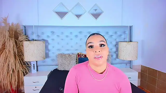 EileenBenzon online show from October 25, 2025, 5:15 am