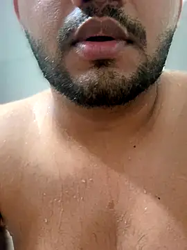 ved240 online show from October 25, 2025, 7:27 am