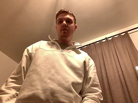 Snapshot of neilho1 chatting on March 7, 2025, 10:32 pm neilho1 online show from March 7, 2025, 10:32 pm