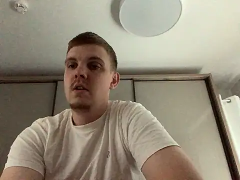 Snapshot of neilho1 chatting on September 15, 2025, 7:08 am neilho1 online show from September 15, 2025, 7:08 am