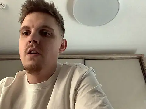 neilho1 online show from April 21, 2026, 4:01 pm