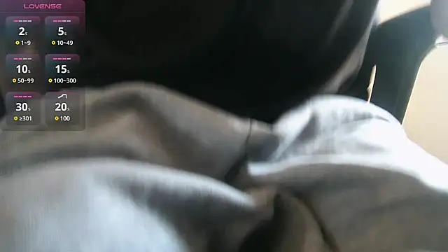 Snapshot of an4y8ot chatting on March 10, 2025, 8:59 am an4y8ot online show from March 10, 2025, 8:59 am