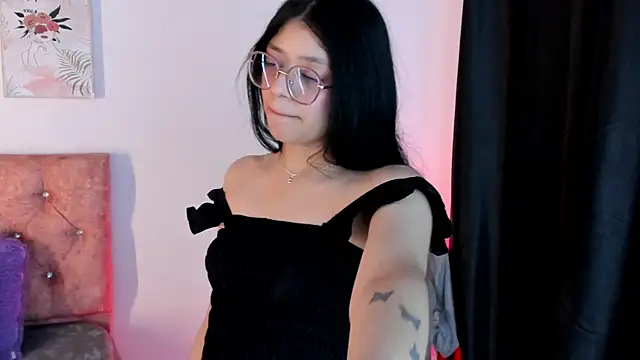 lana dol online show from March 22, 2025, 12:25 pm