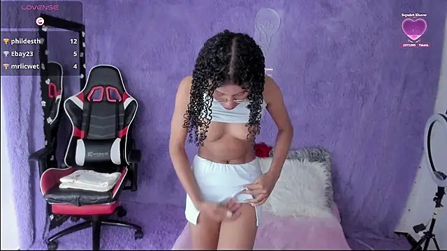 Snapshot of allis0n_ik chatting on February 4, 2025, 5:21 am allis0n ik online show from February 4, 2025, 5:21 am