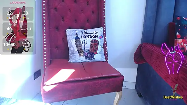 BiancaAntonelli online show from December 17, 2025, 1:28 pm