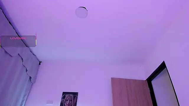 gaby desire777 online show from November 13, 2025, 6:23 am