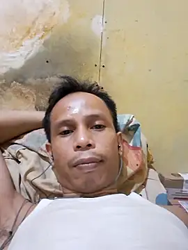 Snapshot of Reza969 chatting on September 28, 2025, 5:24 am Reza969 online show from September 28, 2025, 5:24 am