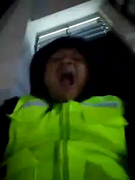 Snapshot of zeta29 chatting on October 10, 2025, 3:27 am zeta29 online show from October 10, 2025, 3:27 am