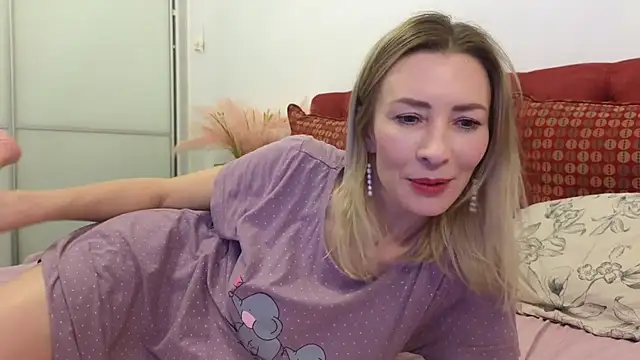  Maddalena  online show from March 5, 2025, 12:05 am