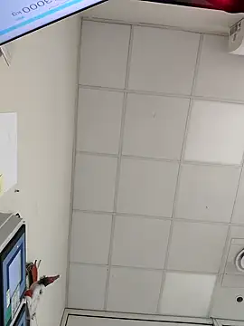 coppiapazza online show from February 3, 2025, 4:31 pm