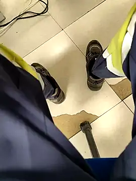 coppiapazza online show from February 9, 2025, 11:14 am