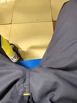 coppiapazza online show from February 27, 2025, 6:29 am