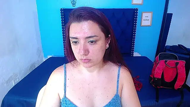 kinky redhead18 online show from October 7, 2025, 1:08 pm