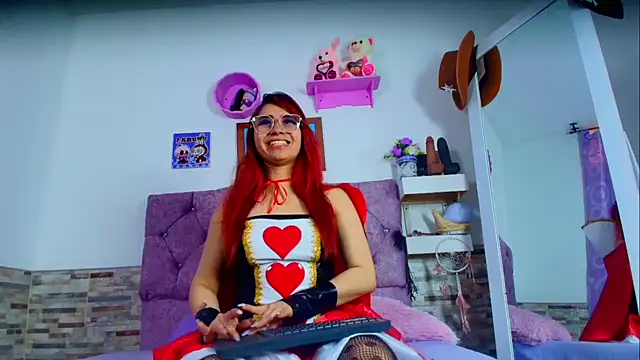 Melannytaylor online show from October 6, 2025, 8:28 pm