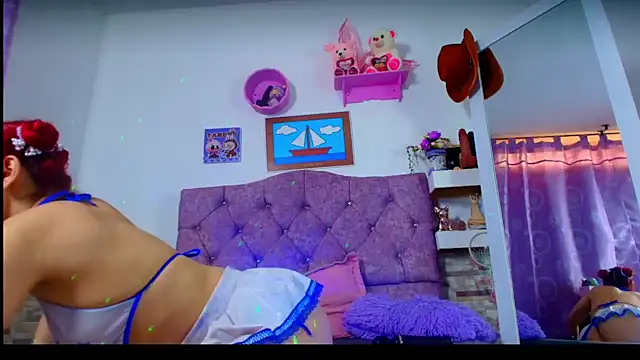 Melannytaylor online show from November 12, 2025, 8:08 pm