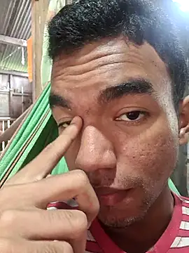 Reynold2608 online show from November 24, 2025, 6:07 pm