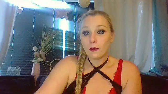 DevilsAngel13 online show from September 23, 2025, 3:04 pm