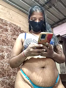 queensenorita online show from March 22, 2026, 5:38 pm