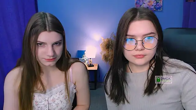 Snapshot of pure_radiance1 chatting on January 13, 2025, 9:41 am pure radiance1 online show from January 13, 2025, 9:41 am