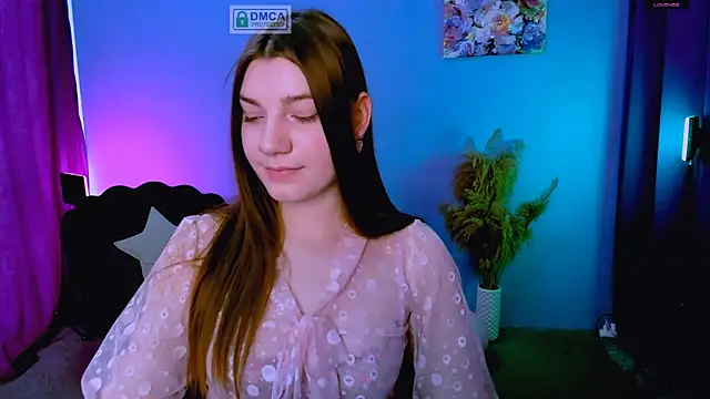 Snapshot of pure_radiance1 chatting on February 14, 2025, 1:08 pm pure radiance1 online show from February 14, 2025, 1:08 pm