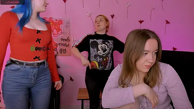 pure radiance1 online show from March 26, 2026, 9:59 am