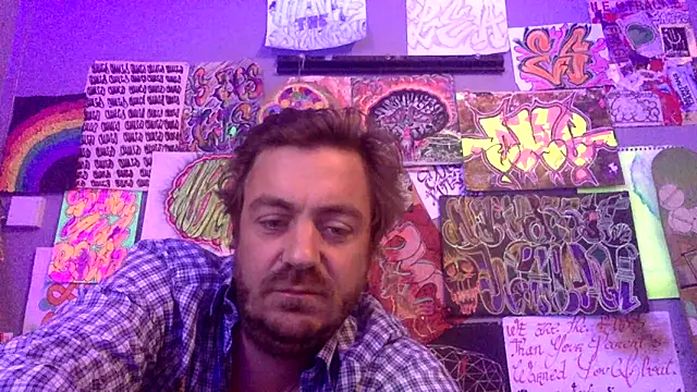 3615 ULLA online show from May 12, 2026, 4:53 am
