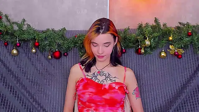 as1an girlfriend online show from December 15, 2024, 1:02 am