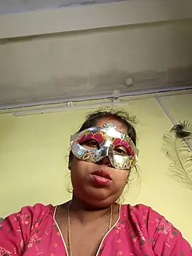 Snapshot of tinabhabhi chatting on November 24, 2025, 11:43 am tinabhabhi online show from November 24, 2025, 11:43 am