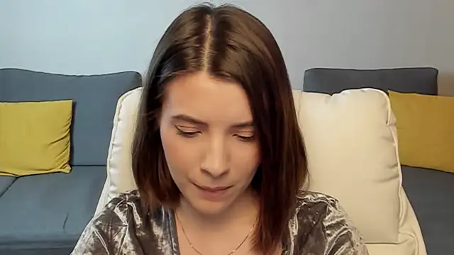 Anita Robby online show from November 10, 2025, 1:32 pm