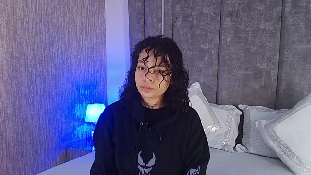 KatherineGomez online show from February 23, 2026, 1:03 am